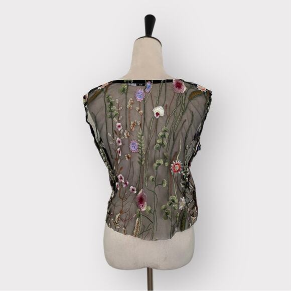Runway Paris Floral Embroidery Mesh Top Black Size M - Picture 4 of 9